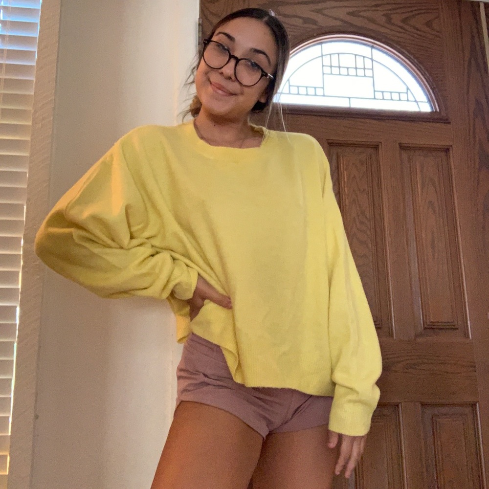 H&M Yellow Pullover